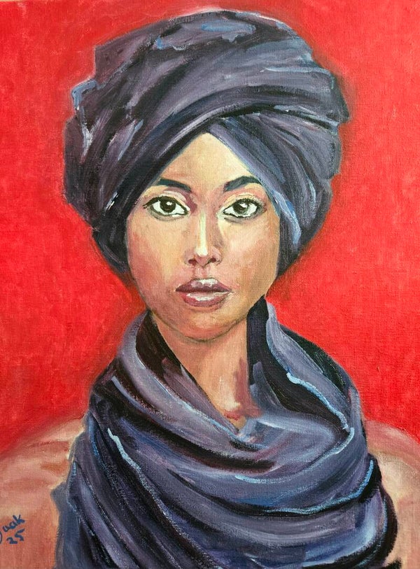 Vrouw met paarse tulband en doek