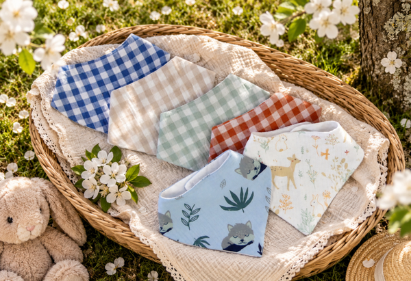 Bavoir bandana bébé double gaze de coton – Plusieurs motifs