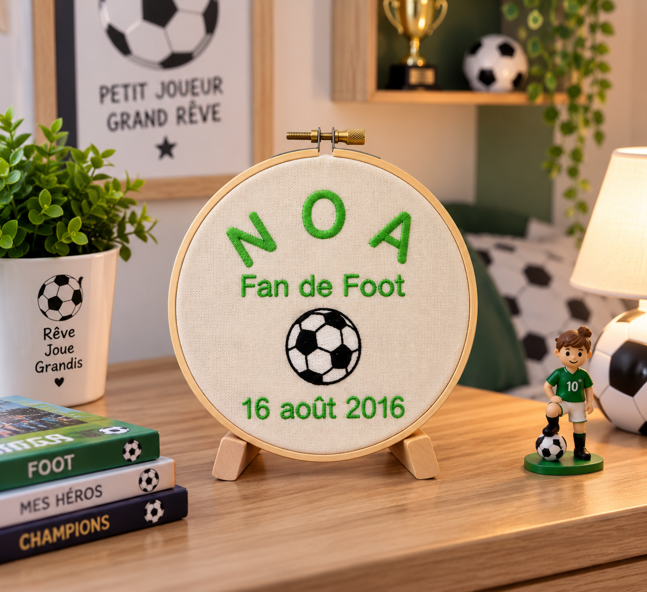 Cadre anniversaire Fan de Foot personnalisé brodé