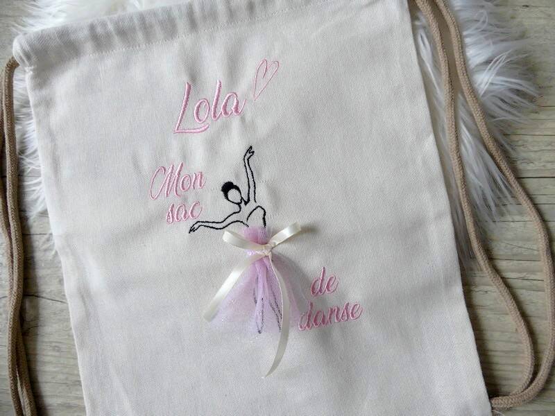 danseuse étoile brodée sur sac à dos