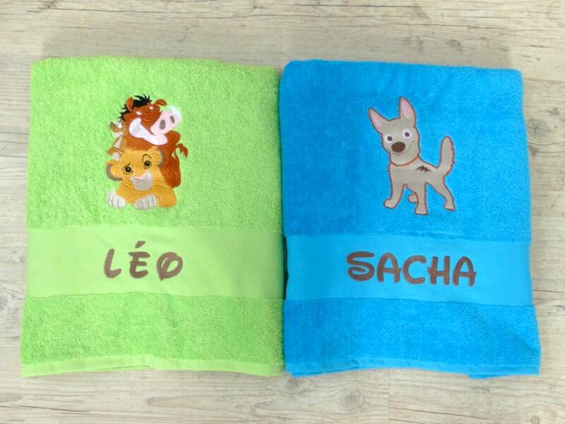 motif broderie disney prénom léo