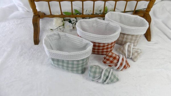 Tipi pipi avec panier Vichy vert d'eau terracotta beige