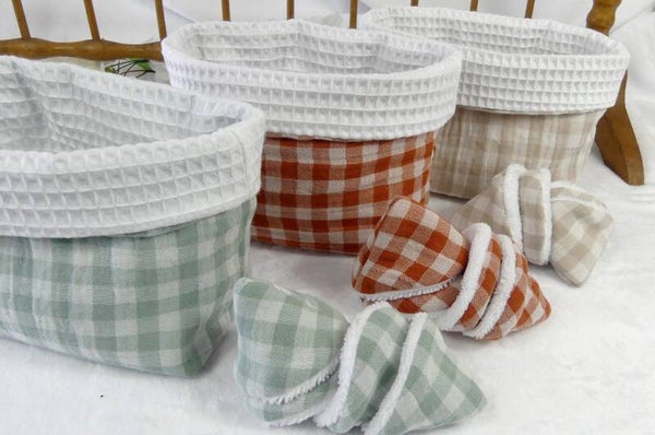 Corbeille tipis pipi bébé Vichy – Lot de 4 ou 8