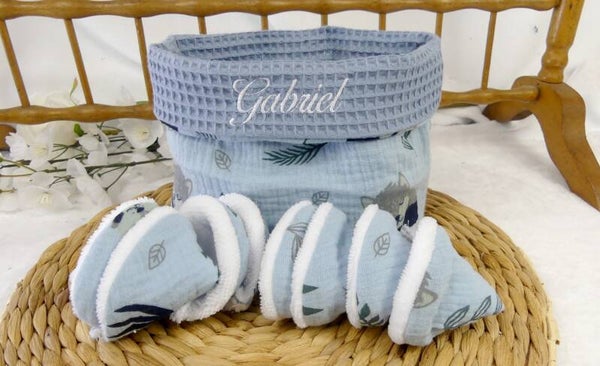 Corbeille tipis pipi bébé petits renards brodée