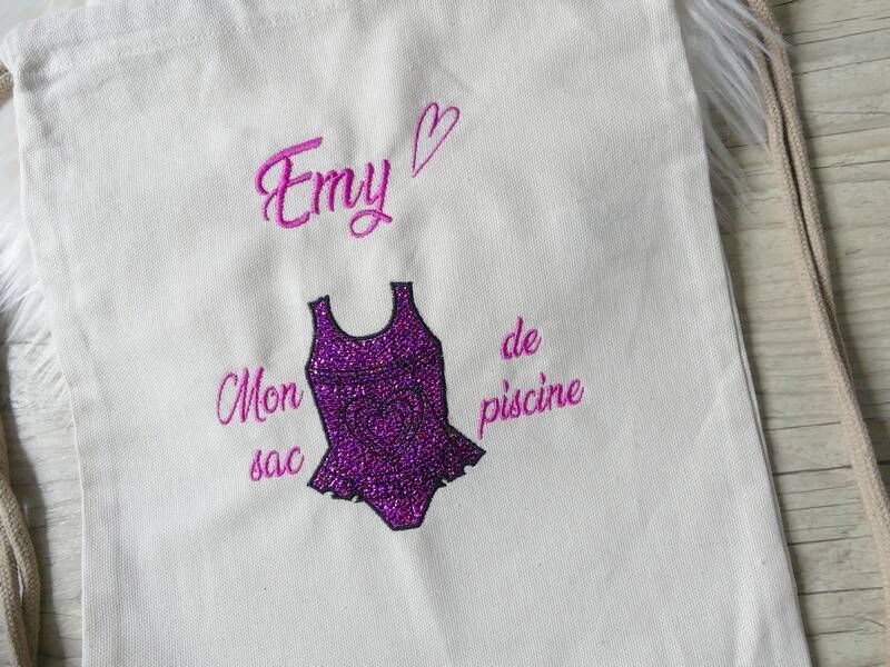 broderie sur sac piscine pour enfant avec prénom Emy