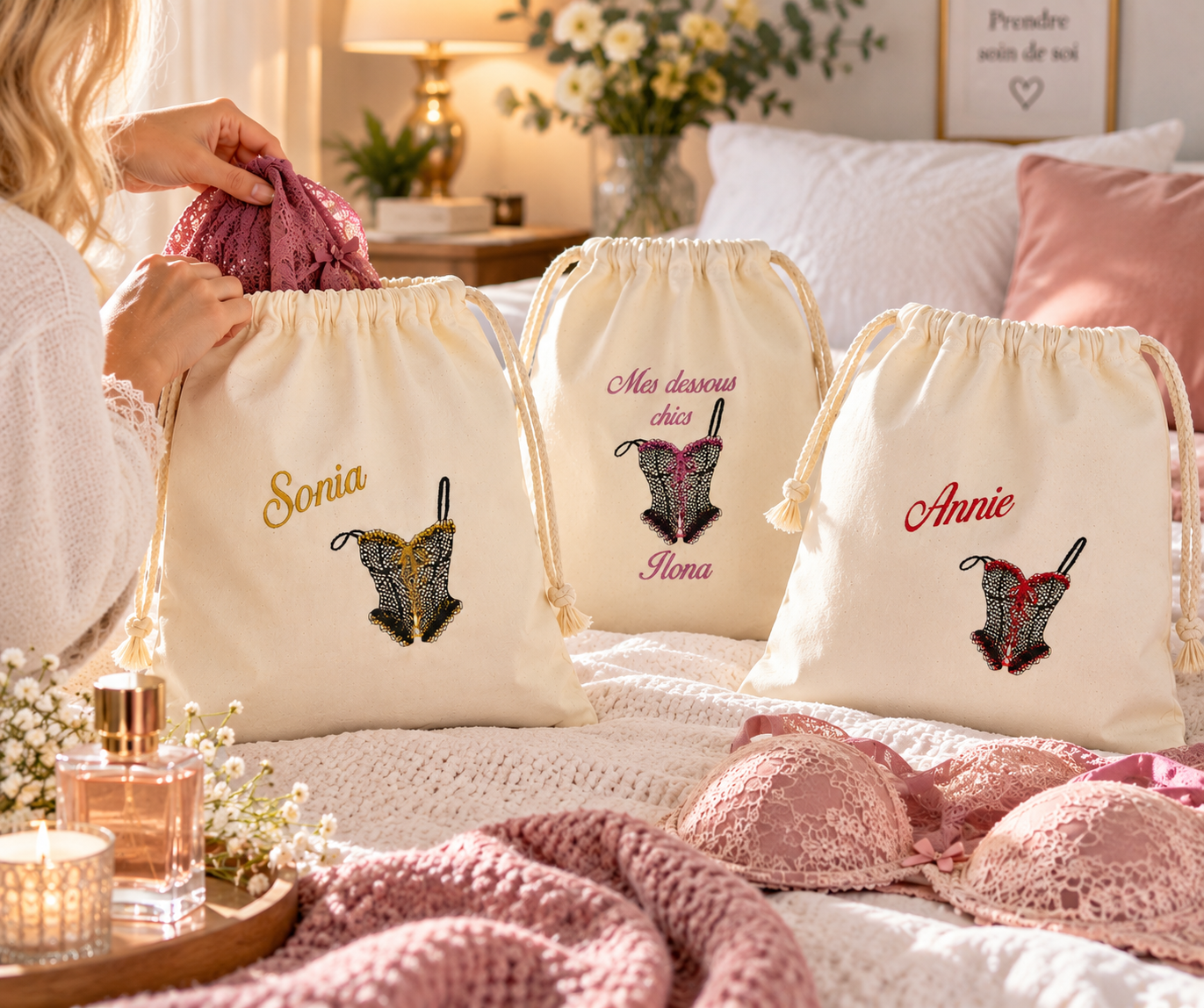 Sac à lingerie femme personnalisé prénom et motif brodés