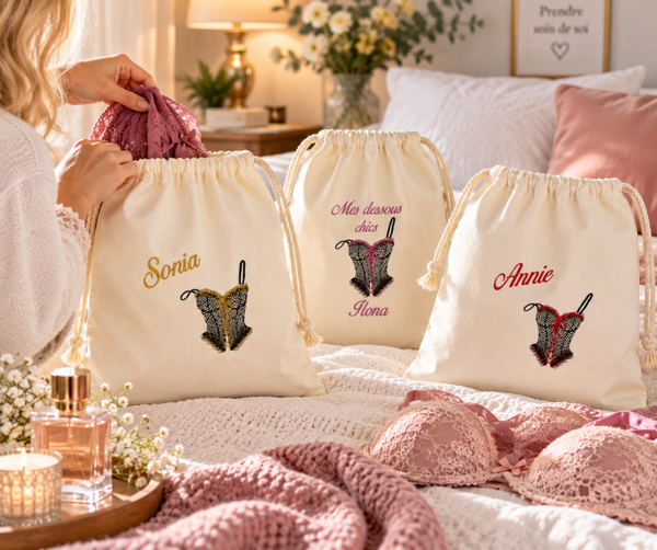 Sac à lingerie femme personnalisé prénom et motif brodés