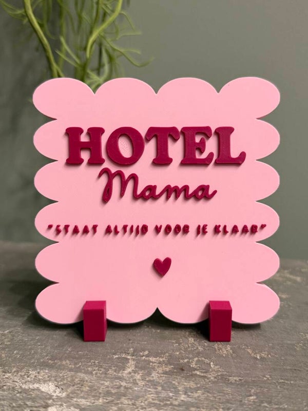 Hip tegeltje "Hotel Mama"