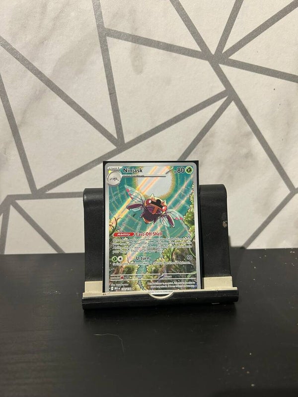 Ninjask 137/132