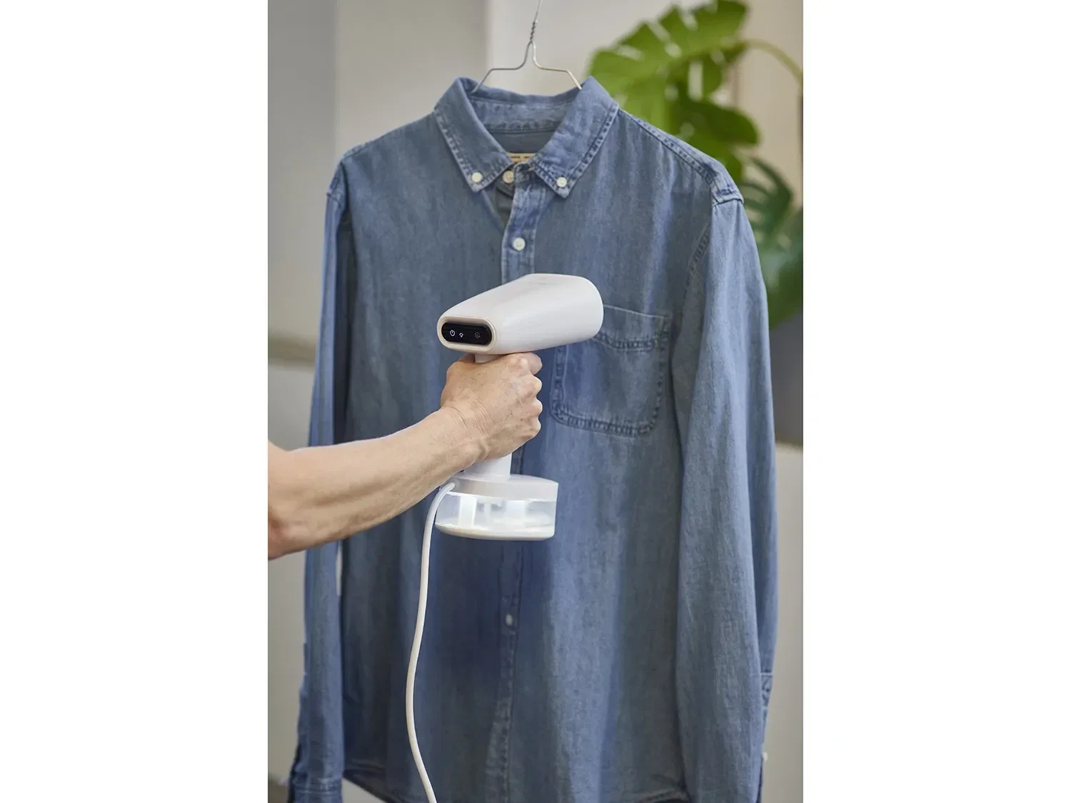 Nordic Sense Håndsteamer – enkel og effektiv tekstilpleie