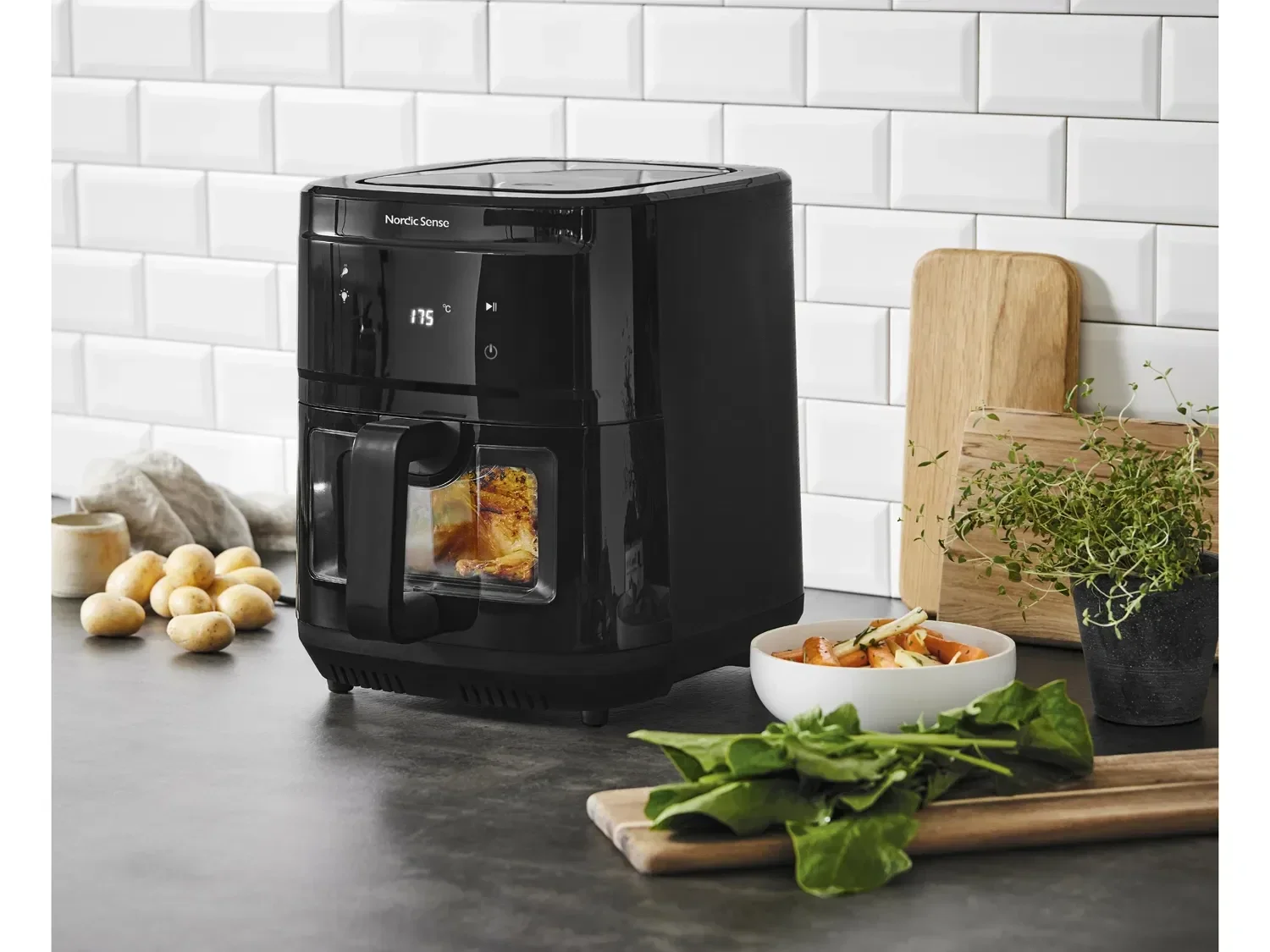 Nordic Sense Airfryer 9L – stor kapasitet for sunn og enkel matlaging