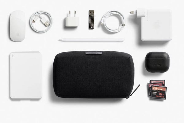 Bellroy Tech kit