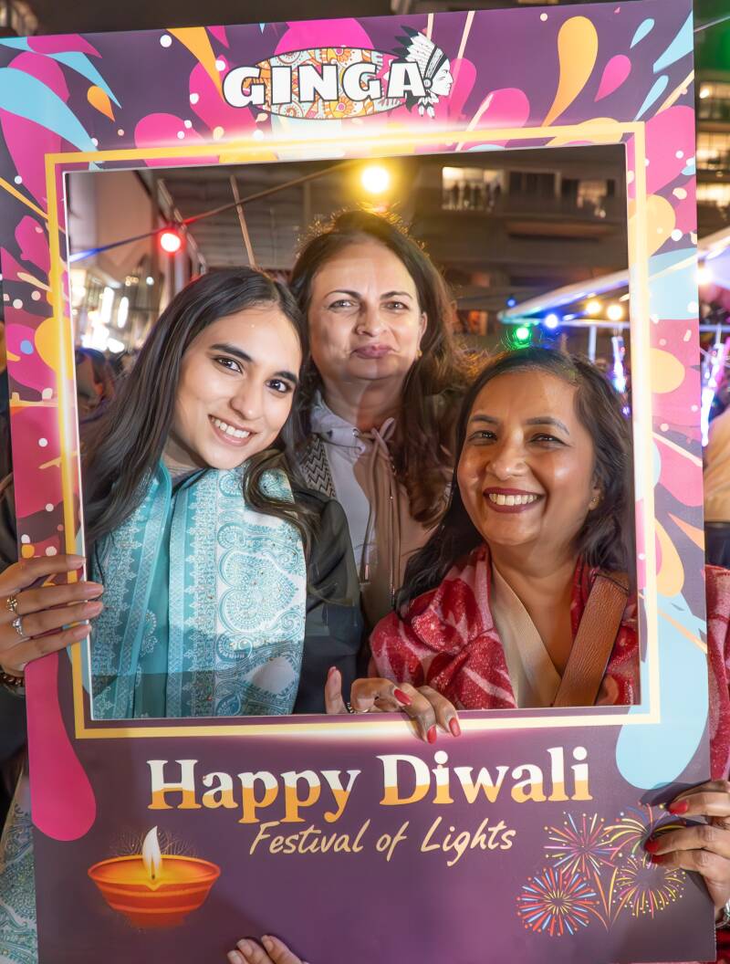 happy-diwali-154-standard-rm99ak.jpg