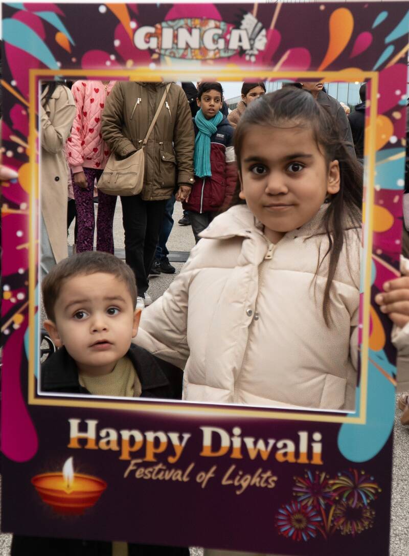 happy-diwali-6-standard-r0sm8i.jpg