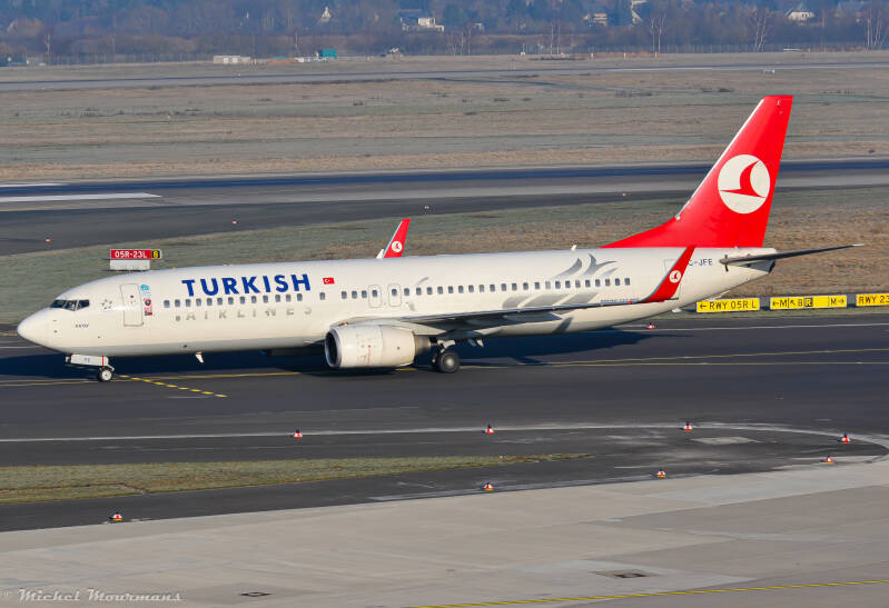 TC-JFE -- Boeing 737-800 -- Turkish Airlines