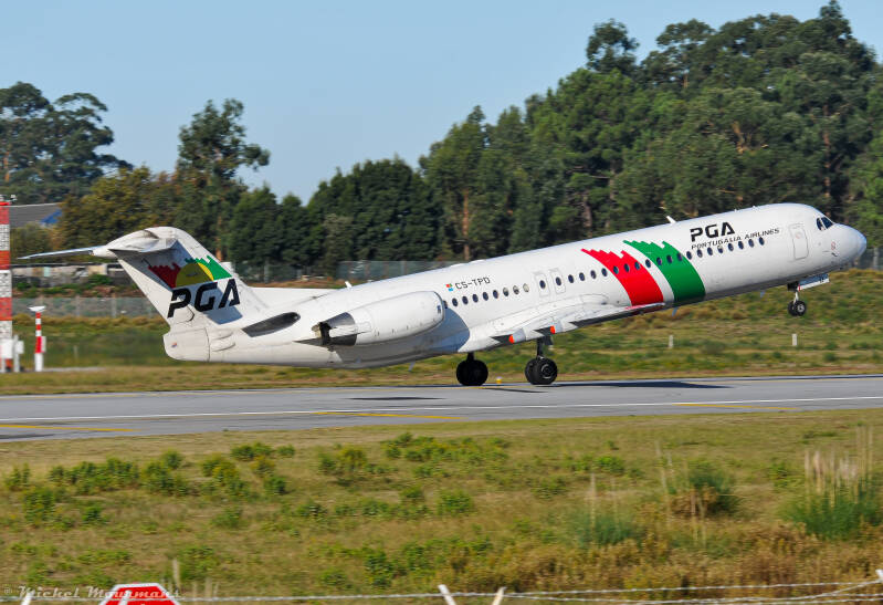 CS-TPD -- Fokker 100 -- Portugália Airlines