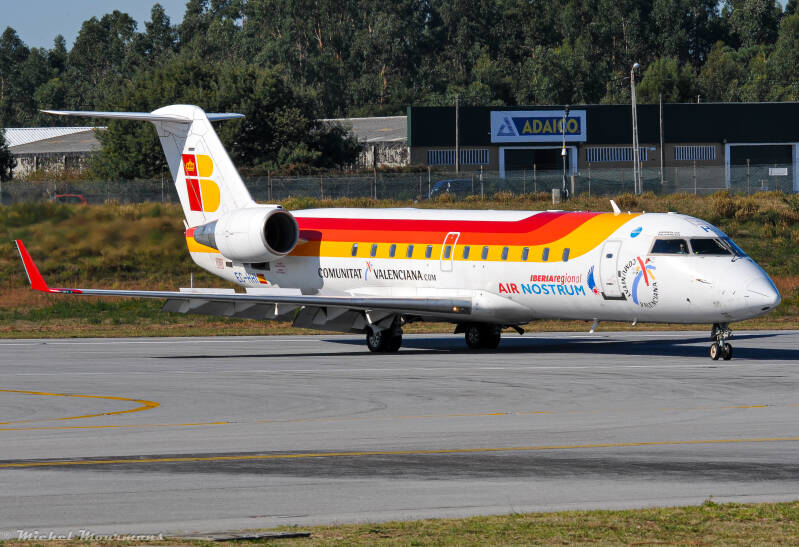 EC-HHI -- Bombardier CRJ-200 -- Air Nostrum (Iberia)