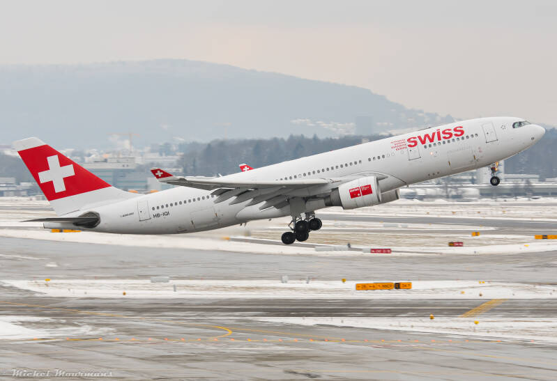 HB-IQI -- Airbus A330-200 -- Swiss