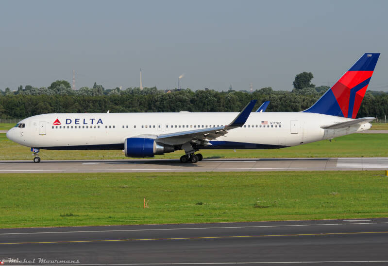 N177DZ -- Boeing 767-300ER -- Delta Air Lines