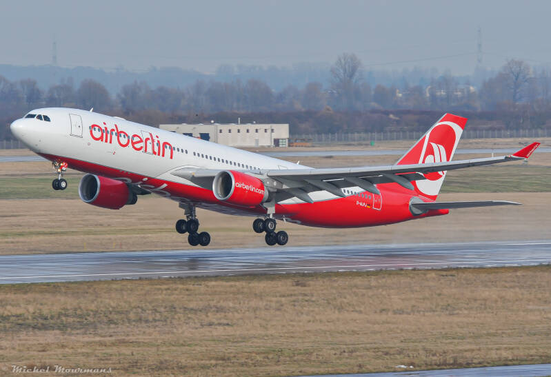 D-ALPJ -- Airbus A330-200 -- Air Berlin