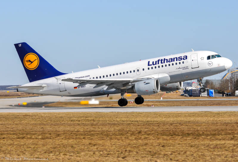 D-AILT -- Airbus A319 -- Lufthansa