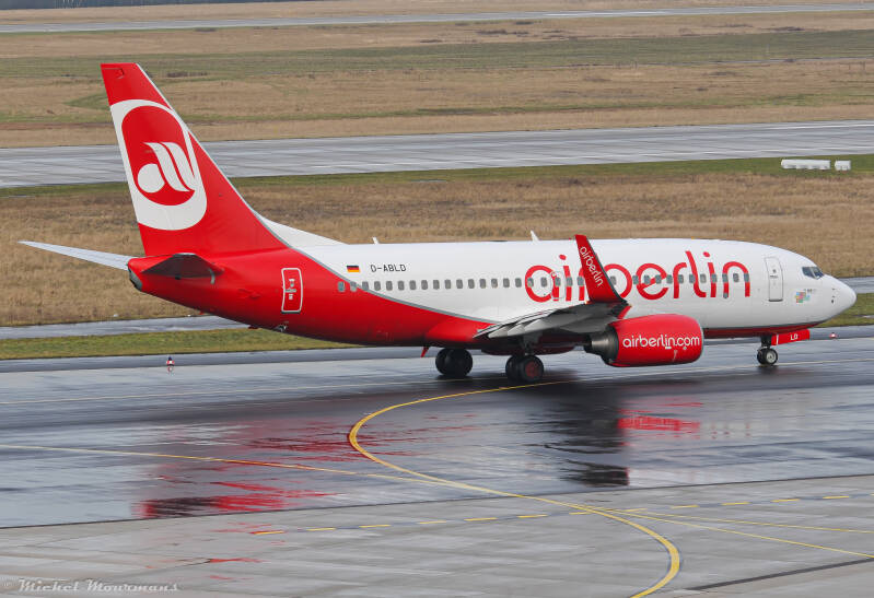 D-ABLD -- Boeing 737-700 -- Air Berlin