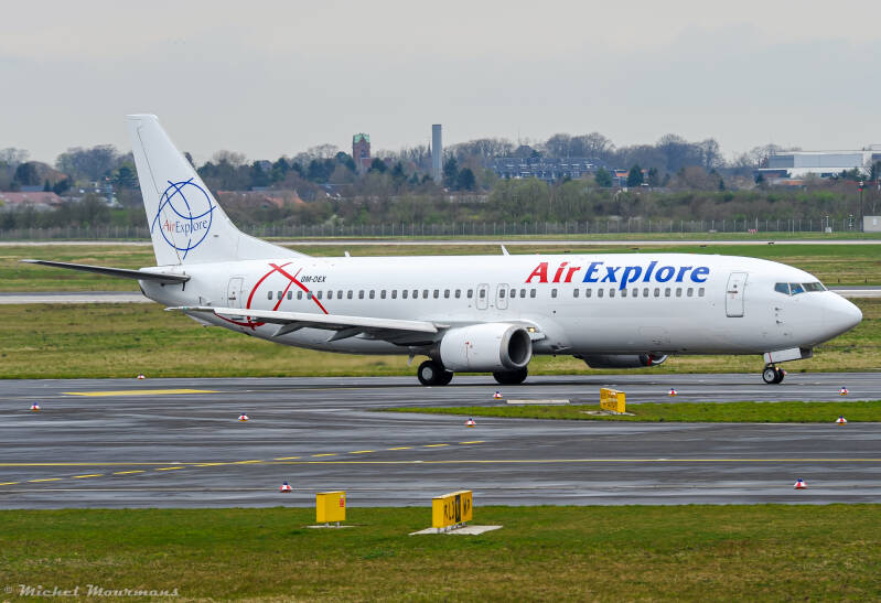 OM-DEX -- Boeing 737-400 -- Air Explore