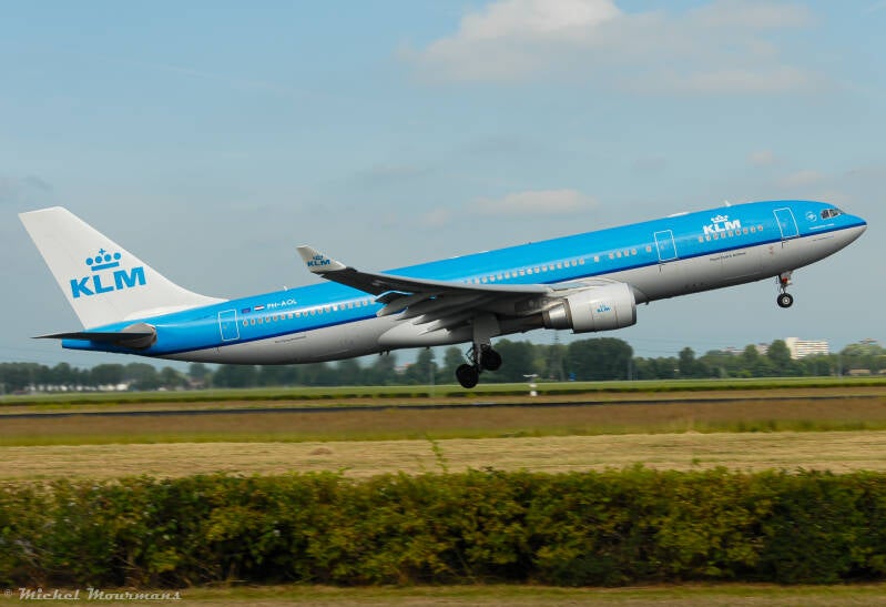 PH-AOL -- Airbus A330-200 -- KLM