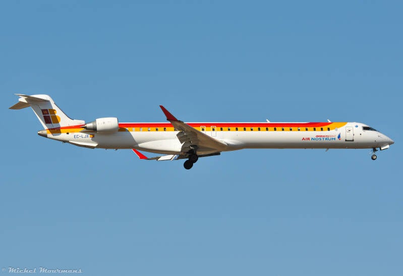 EC-LJX -- Bombardier CRJ-1000 -- Air Nostrum (Iberia)