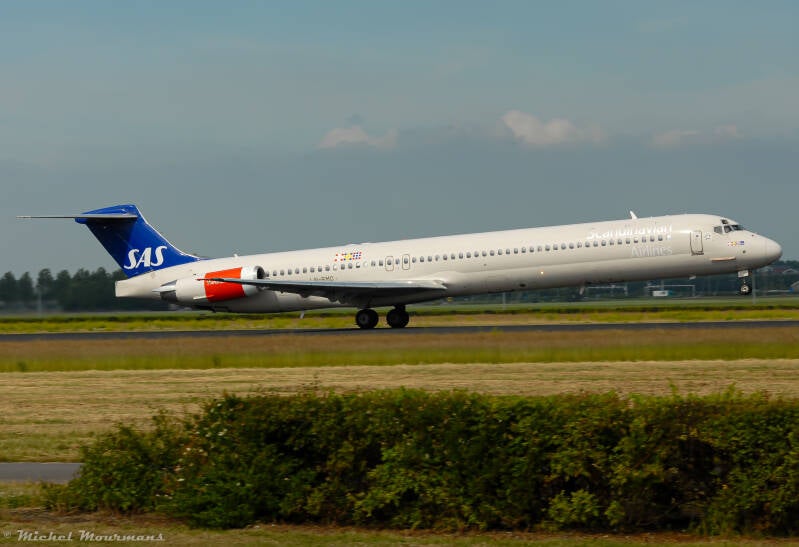 LN-RMO -- McDonnell Douglas MD-82 -- Scandinavian Airlines