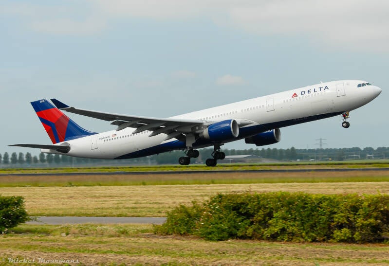 N803NW -- Airbus A330-300 -- Delta Air Lines