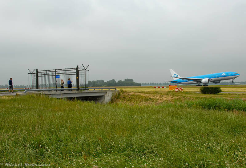 AMS Polderbaan takeoff