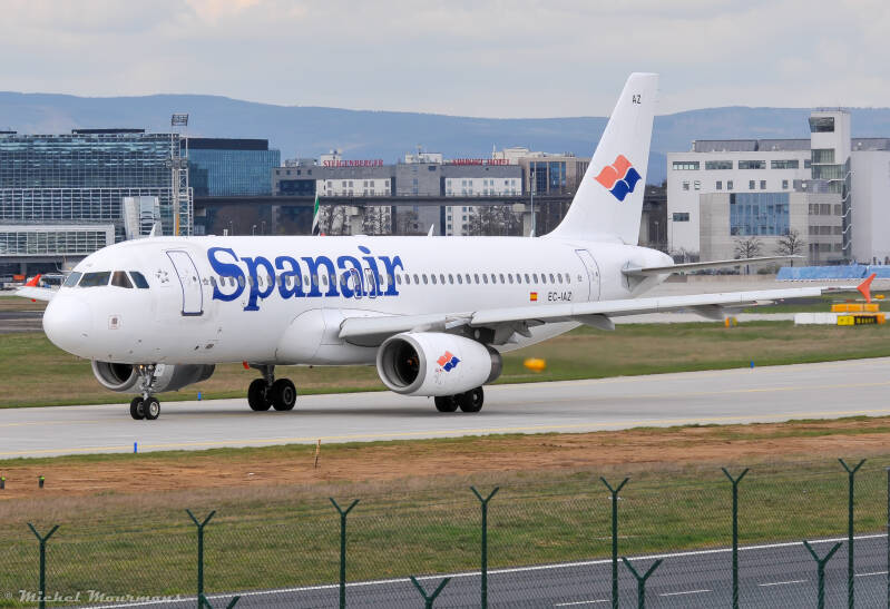 EC-IAZ -- Airbus A320 -- Spanair