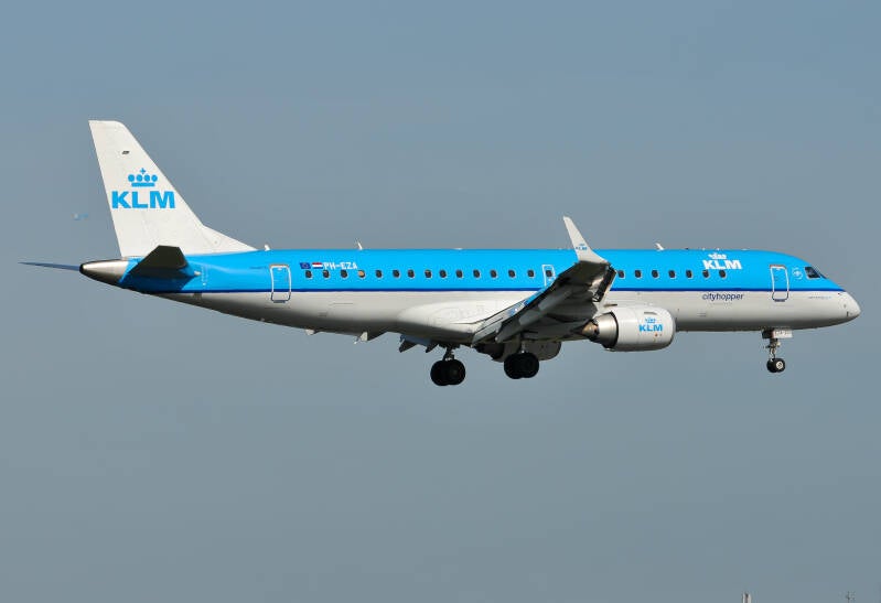 PH-EZA -- Embraer 190 -- KLM Cityhopper