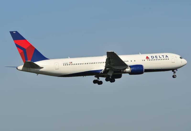 N176DZ -- Boeing 767-300ER -- Delta Air Lines