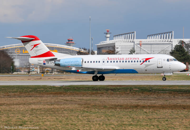 OE-LFQ -- Fokker 70 -- Austrian Arrows