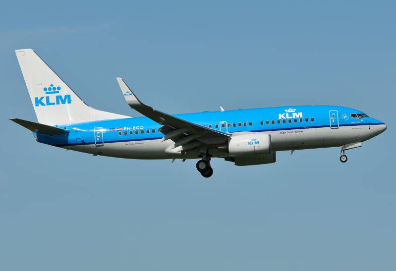 PH-BGO -- Boeing 737-700 -- KLM