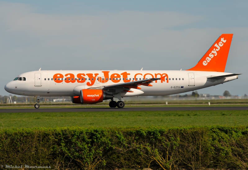 G-EZTG -- Airbus A320 -- EasyJet
