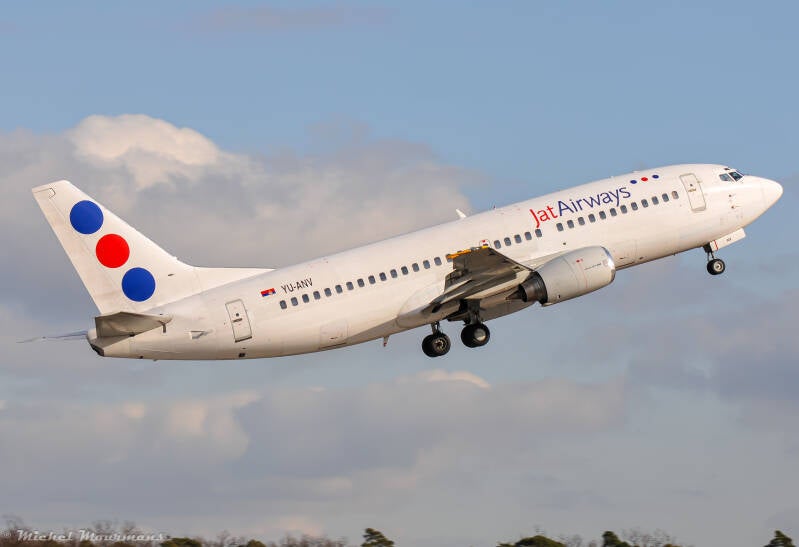 YU-ANV -- Boeing 737-300 -- Jat Airways