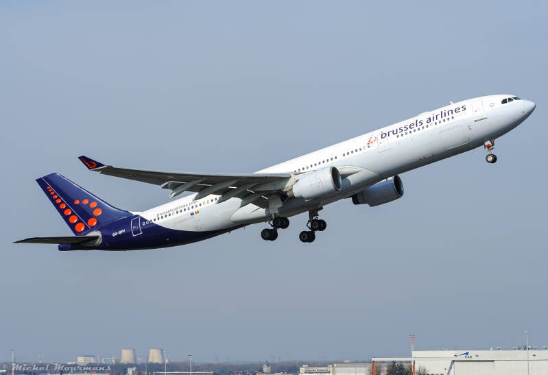 OO-SFV -- Airbus A330-300 -- Brussels Airlines