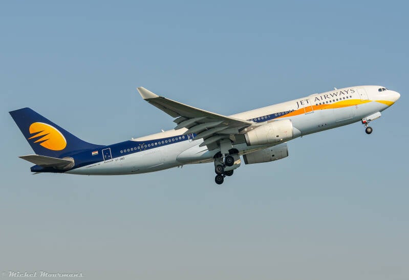 VT-JWD -- Airbus A330-200 -- Jet Airways
