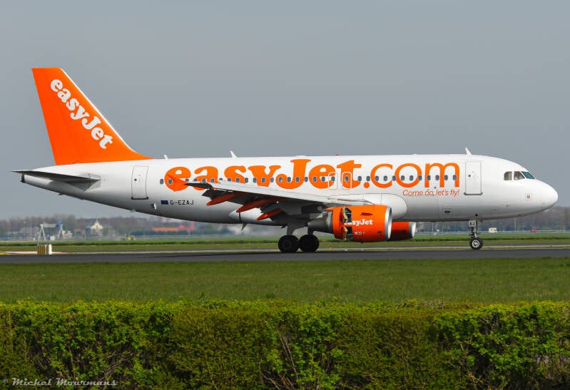 G-EZAJ -- Airbus A319 -- EasyJet