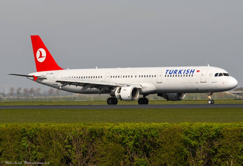 TC-JME -- Airbus A321 -- Turkish Airlines