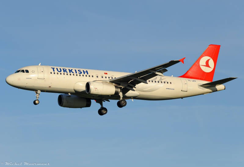 TC-JPP -- Airbus A320 -- Turkish Airlines