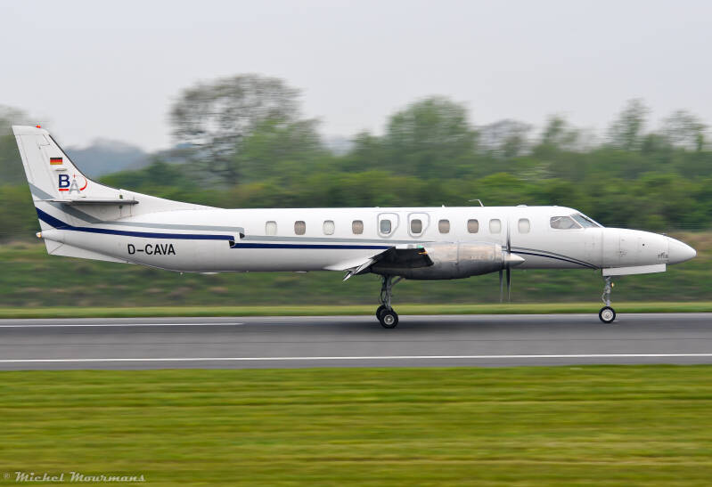 D-CAVA -- Swearingen Metroliner -- BinAir