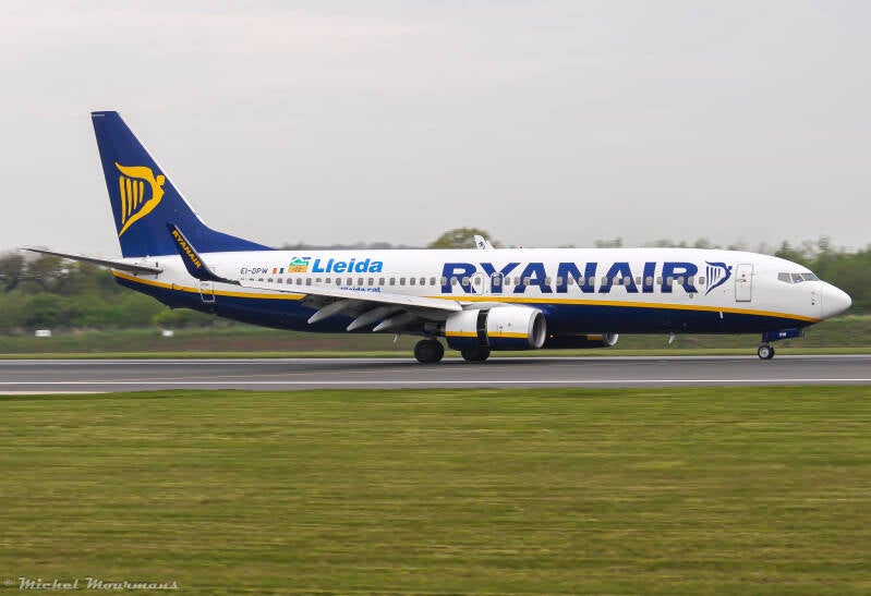 EI-DPW -- Boeing 737-800 -- Ryanair