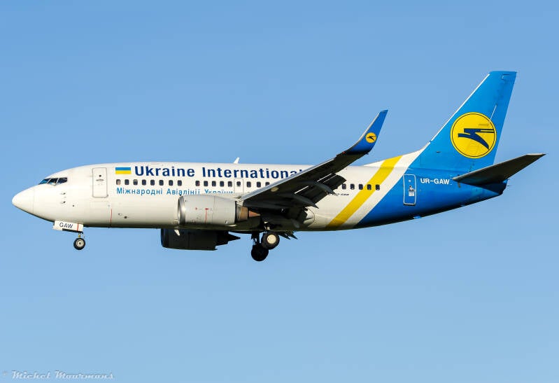 UR-GAW -- Boeing 737-500 -- Ukraine International