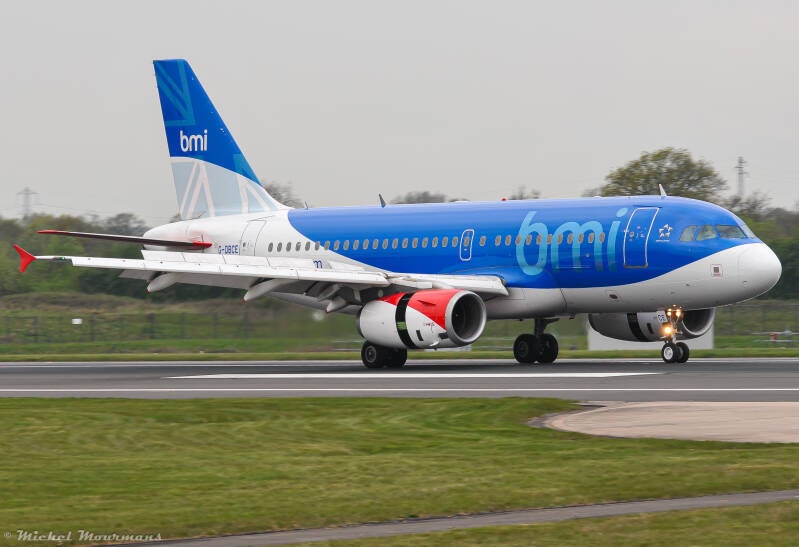 G-DBCE -- Airbus A319 -- Bmi