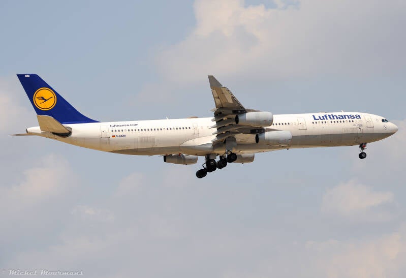 D-AIGM -- Airbus A340-300 -- Lufthansa