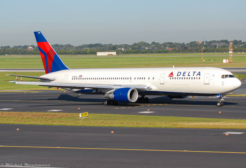 N156DL -- Boeing 767-300ER -- Delta Air Lines